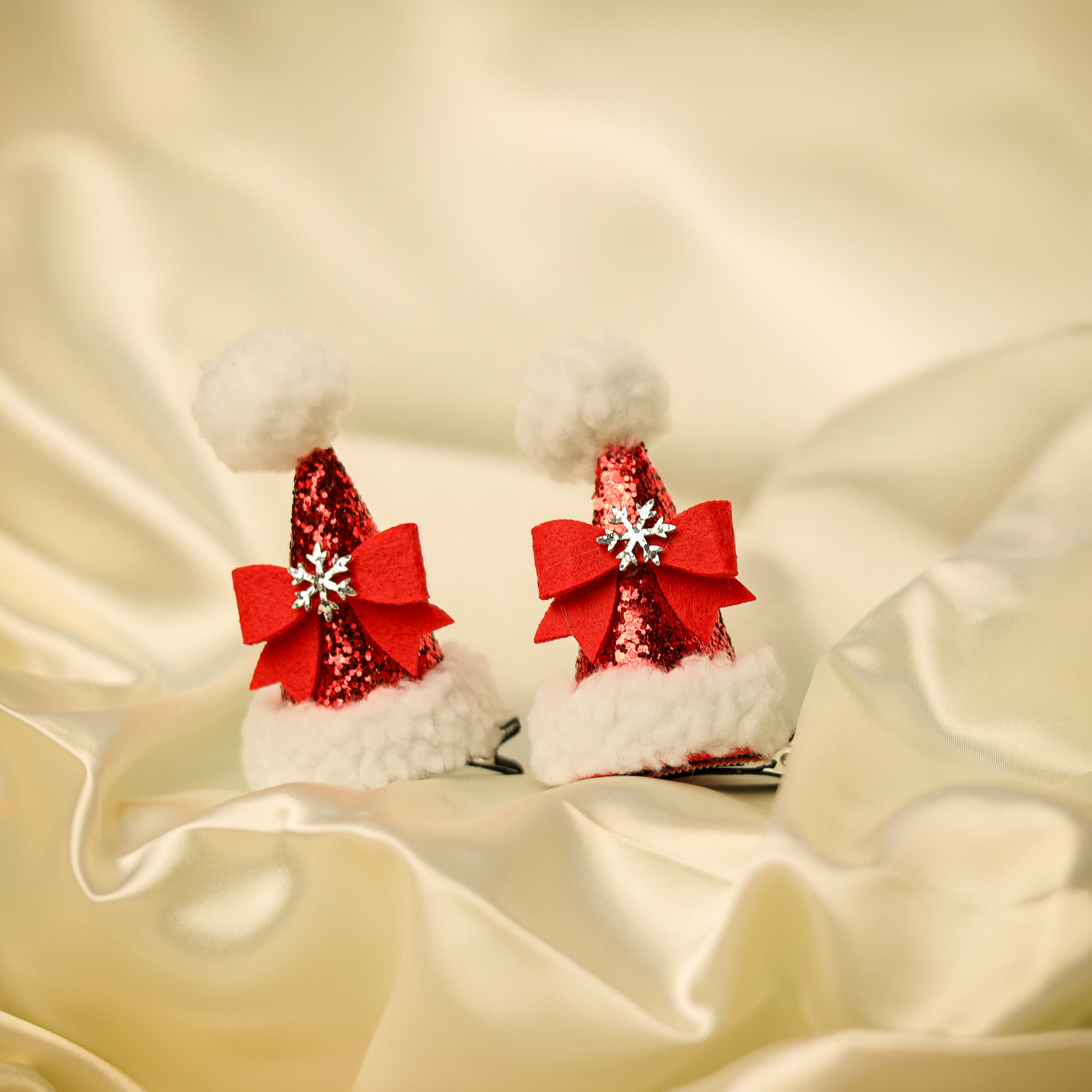 Festive Bow Hair-clip