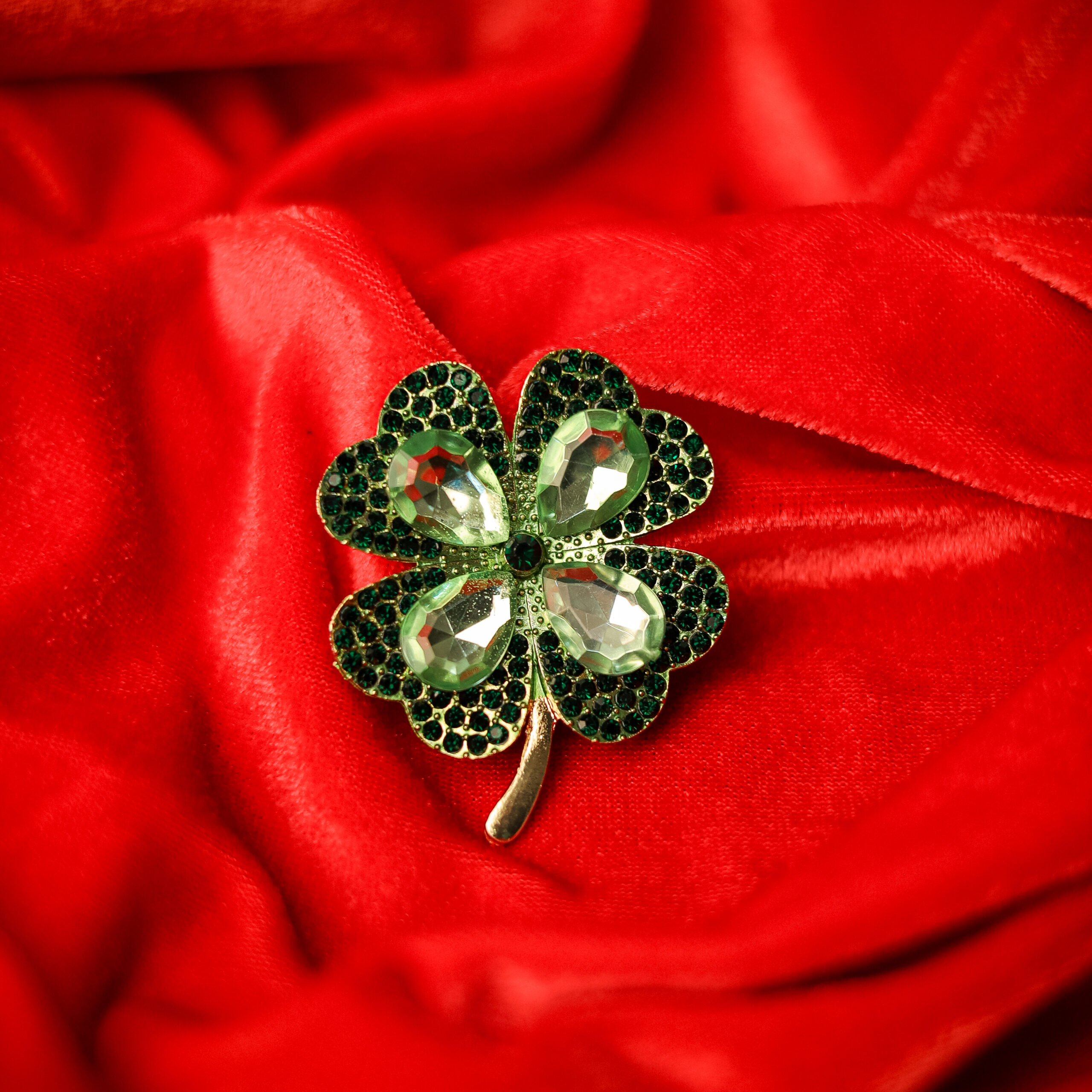 Emerald Clover Brooch